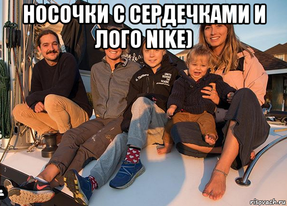 носочки с сердечками и лого nike) , Мем Greta