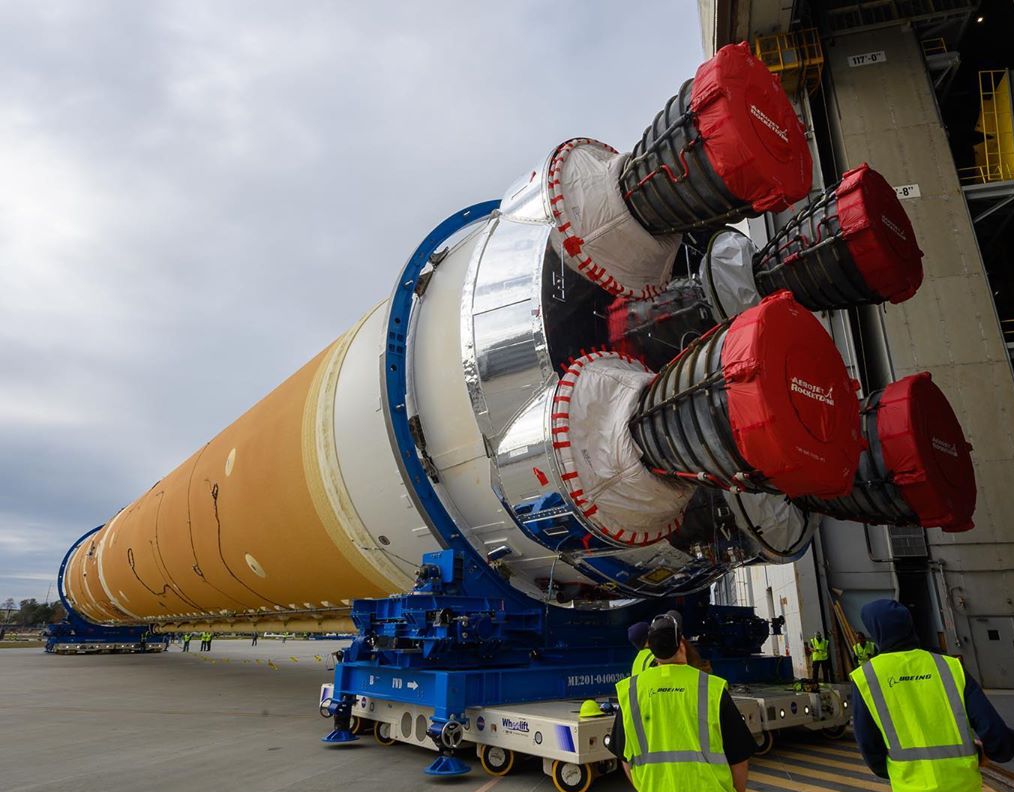 Artemis Program - SLS Core Stage шаблон