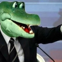 Крокодил Гена политик