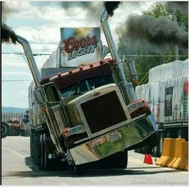 Грузовик сама