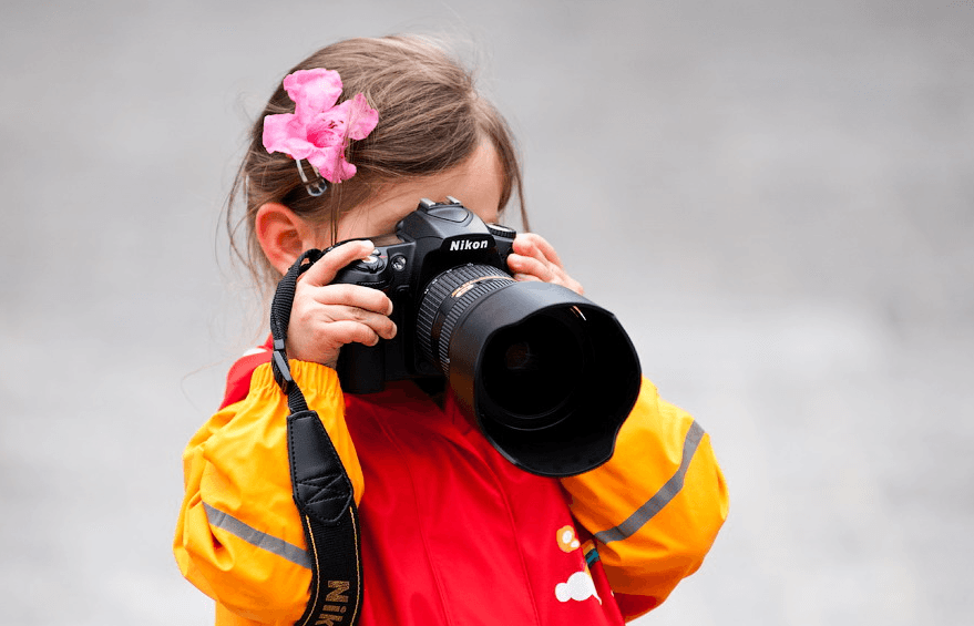 Фотоконкурсы для фотографов. Профессия фотограф. Профессия фотограф для детей. Профессия фотокорреспондент для дошкольников. Детская журналистика.