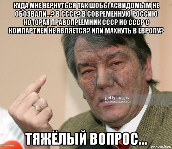 Узкоглазая краля не снимая кеды, доверила дырку кудрявому другу